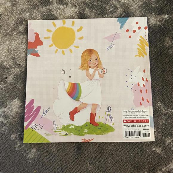 Scholastic Uniqueness Themed Books - Picture 7 of 7